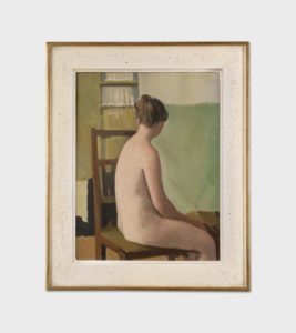 Nu féminin assis de profil